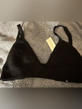 ⭐️NWT⭐️Olivaceous Boutique ~ Crochet Triangle Bralette ~ Black ~ Small